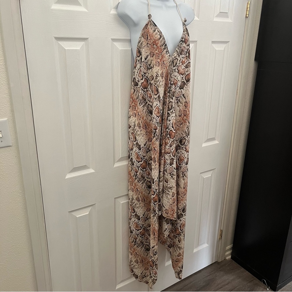 Ark & Co Snakeskin Print Halter Maxi Dress Brown Tan V-Neck Open Back Small